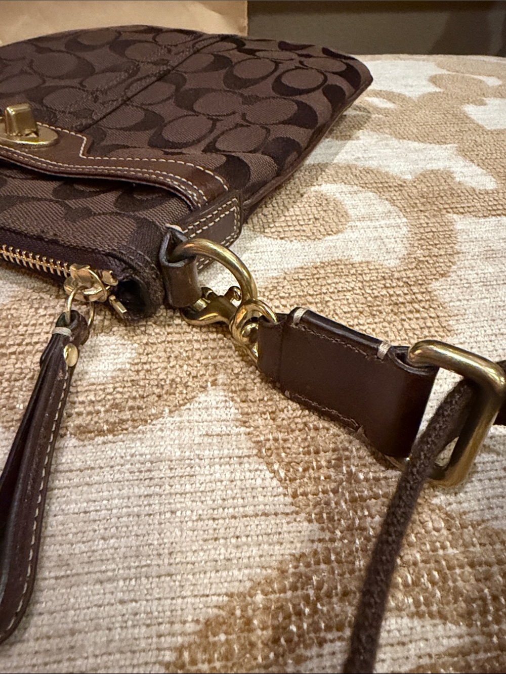 Coach Brown Signature Messenger Crossbody Bag with Gold-Tone Hardware - Picture 4 of 11